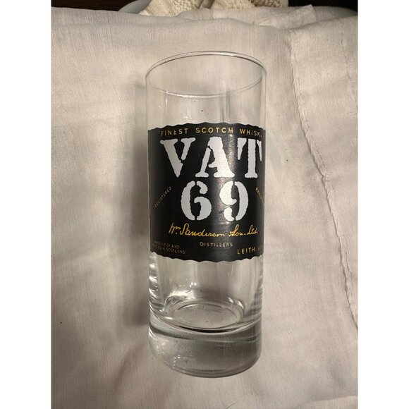 Vintage Vat 69 Finest Scotch Whisky Glass Tumbler - Picture 2 of 5